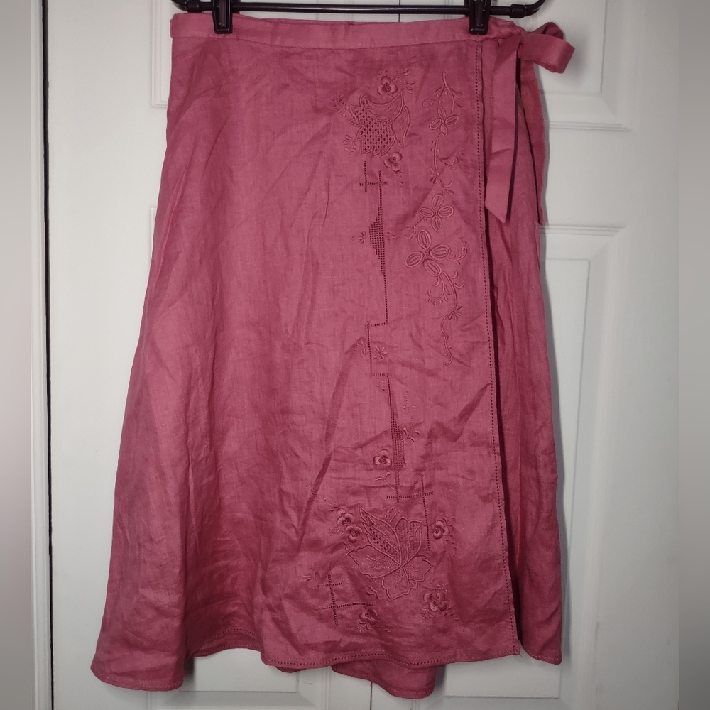 J.Crew Embroidered Coral Blush Linen Wrap Skirt Size 6  26" Length 100% Linen.